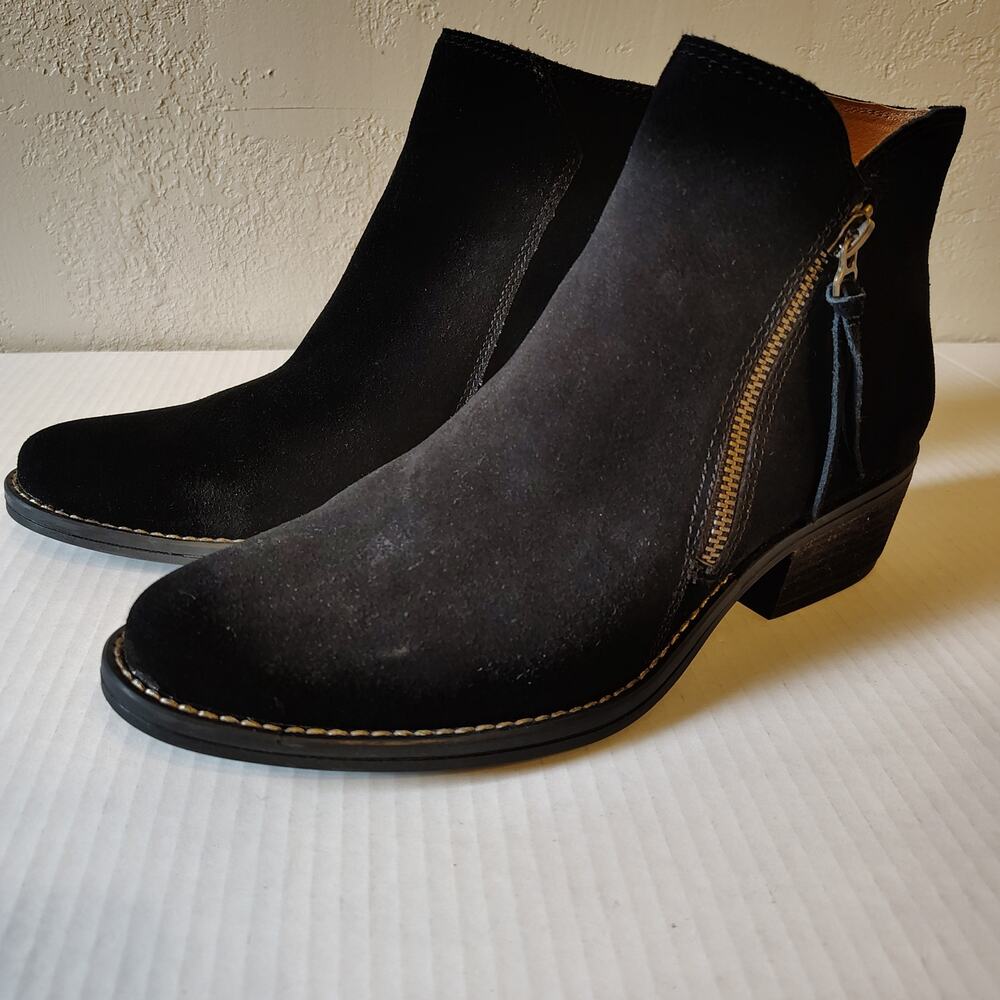 White Mountain Women's Black Suede Leather Ankle Boots – Size 8.5M